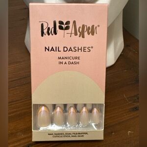 RED ASPEN Maple Glaze Nail Dashes 24 Pop On Medium Almond 0-9